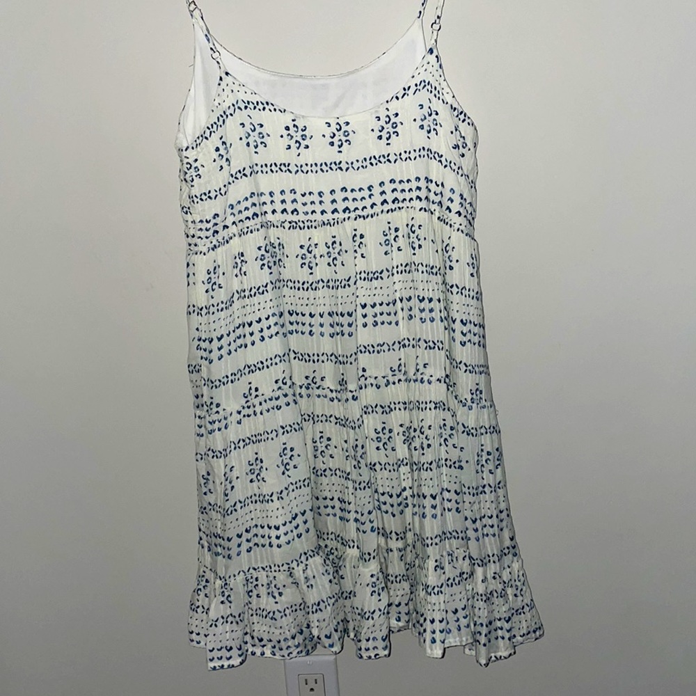 White Pattern Dress - Picture 3 of 3